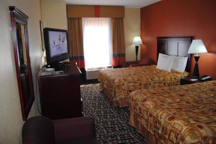 Days Inn & Suites Prattville-Montgomery