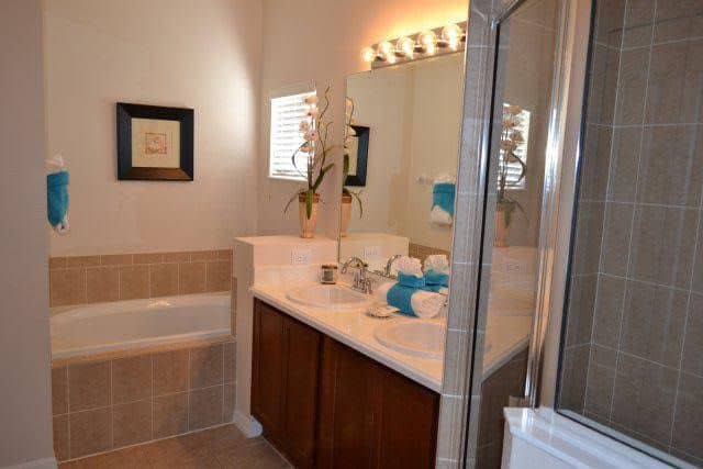 The Shire at Westhaven - 4 BR Private Pool Home Game Room - IPG 47181