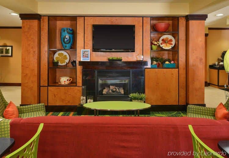 Fairfield Inn & Suites by Marriott Charleston Nort