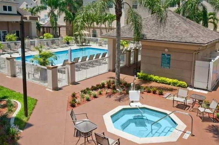 HOMEWOOD SUITES FORT MYERS BELL TOWER