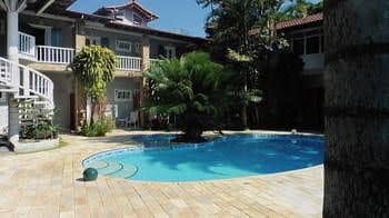 Bambu Bamboo Inn