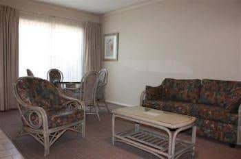 Boulevard Serviced Apartments
