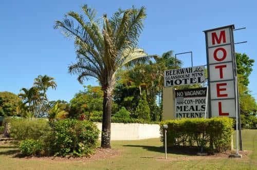 Beerwah Glasshouse Motel