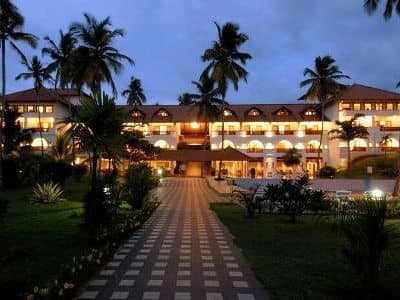 Estuary Sarovar Portico