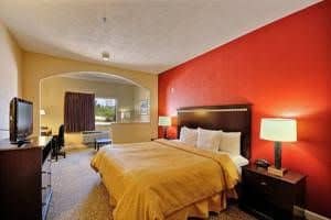 Clarion Suites Near the Woodlands