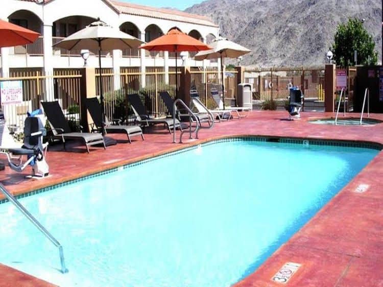 Rodeway Inn and Suites Rodeway Inn and Suites
