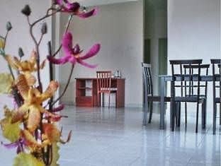 Globallon Hotel Apartment
