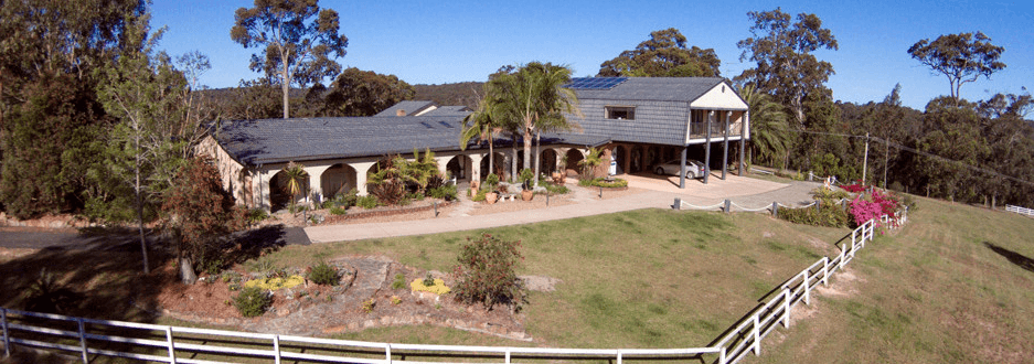 Batemans Bay Manor - Bed and Breakfast