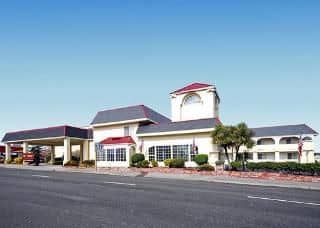 Clarion Hotel