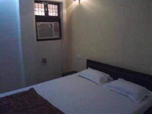 Harshit Paying Guest House Harshit Paying Guest House