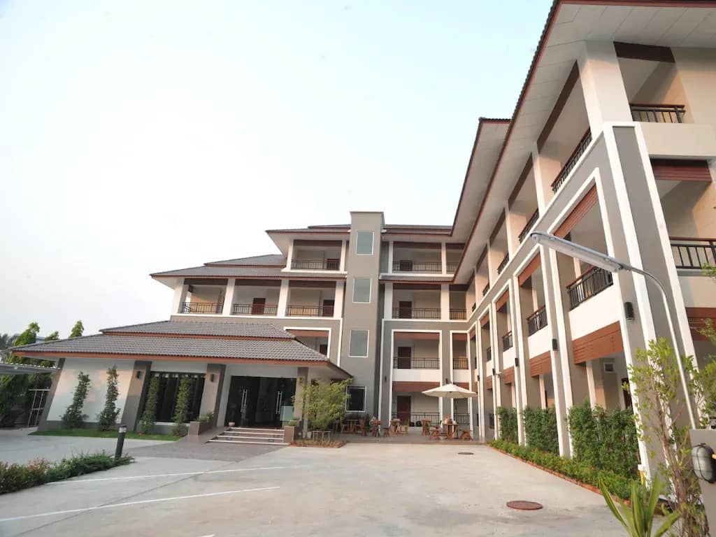 Non C Park Hotel