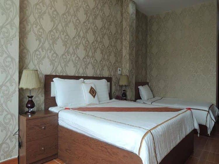 Louis Hotel