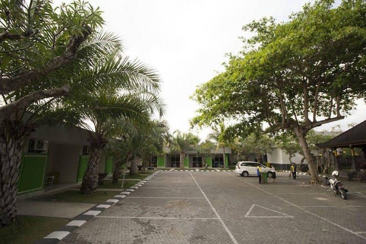 Hardys Hotel Wirapada