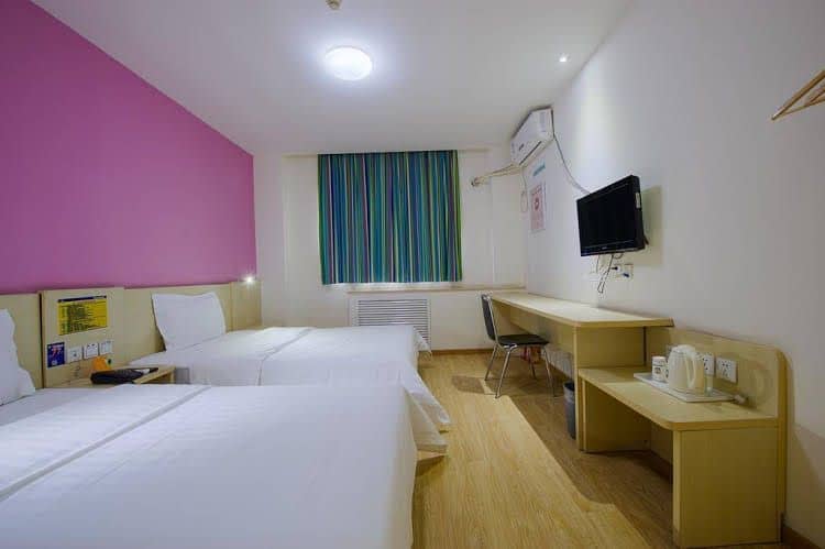 7 Days Inn Guangzhou Cangbian Road Branch 7 Days Inn Guangzhou Cangbian Road Branch