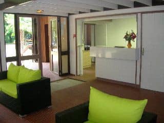 La Riviera Limousine