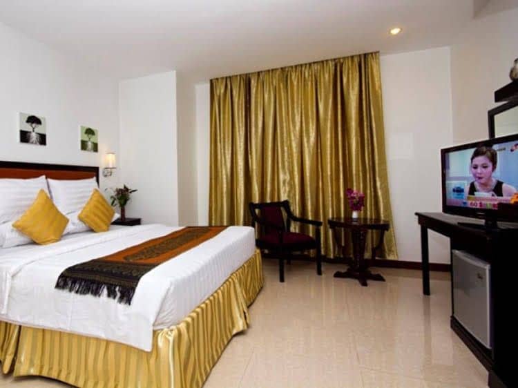 Town View Khan 7 Makara Hotel
