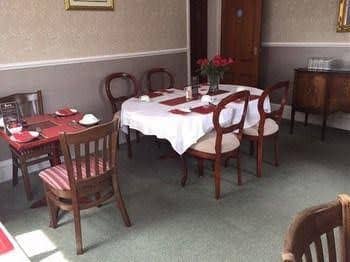 Kenmore Guest House