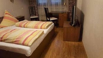 Kansakar Hotel