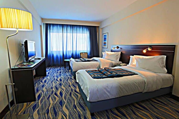 Star Plaza Hotel