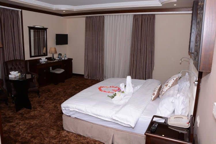 Rojina Hotel