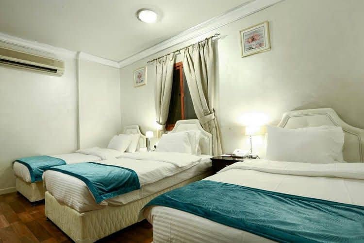 LA VILLA SUITES LA VILLA SUITES