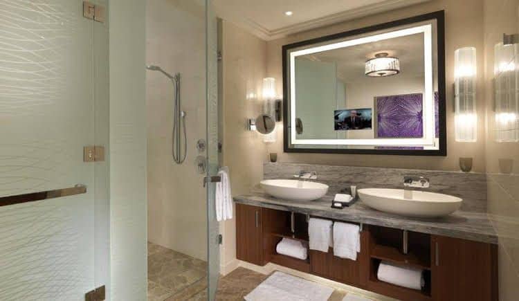 Four Seasons Abu Dhabi at Al Maryah Island Four Seasons Abu Dhabi at Al Maryah Island