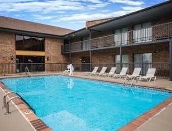 Super 8 Paragould