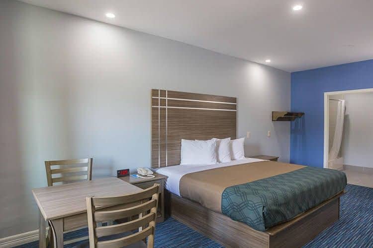 Rodeway Inn and Suites Houston I45 North near Spring