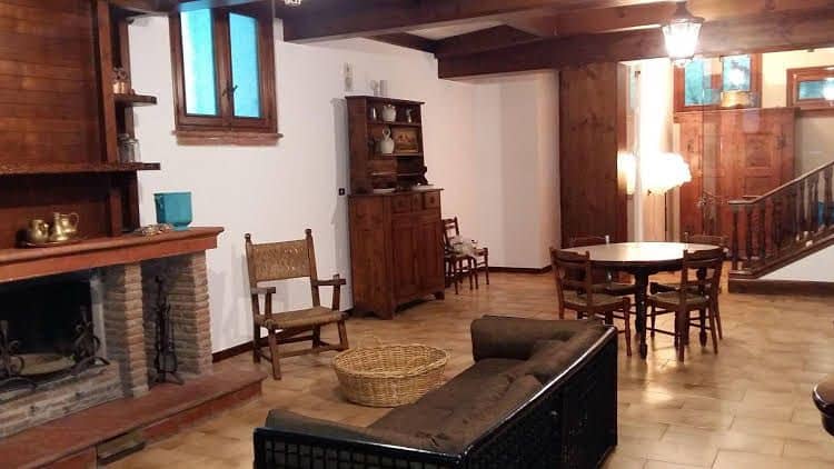 Pompei Rooms and Apartment B and B