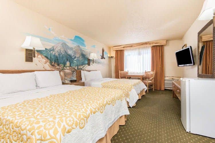 Browns Canyon Inn