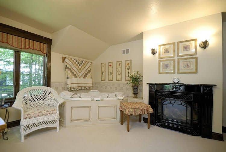 The Roost Bed and Breakfast