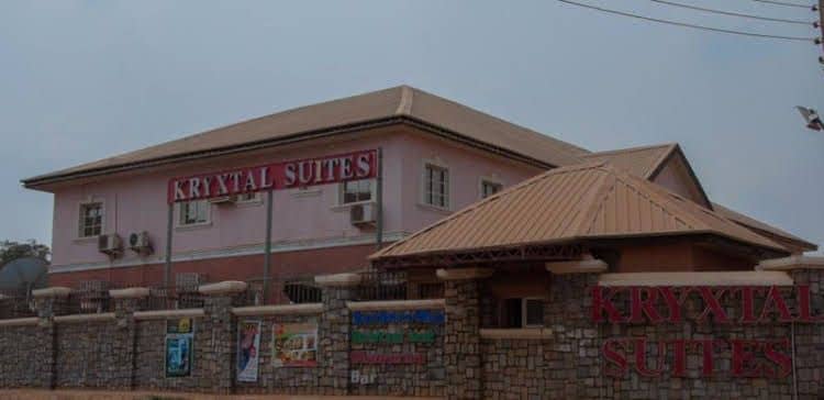 Kay Kryxtal Suites Kay Kryxtal Suites