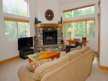 Bridgepoint in River Run by Alpine Lodging