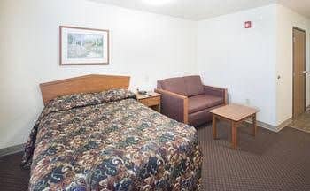 WoodSpring Suites Fort Myers Northeast