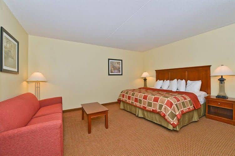 Ramada Platte City KCI Airport