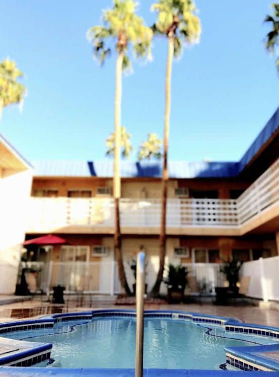 Delos Reyes Palm Springs