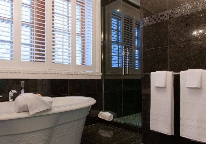 Le Port Royale and Suites