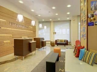Tryp Santiago Tryp Santiago