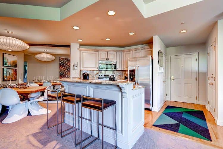 Highlands Westview by East West