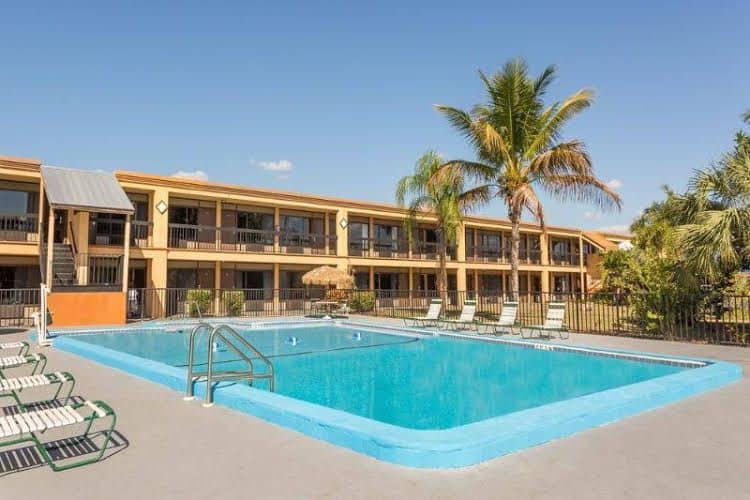 Travelodge Fort Myers North
