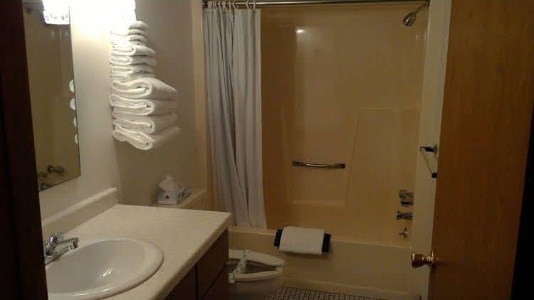 Brentwood Motor Inn Brentwood Motor Inn