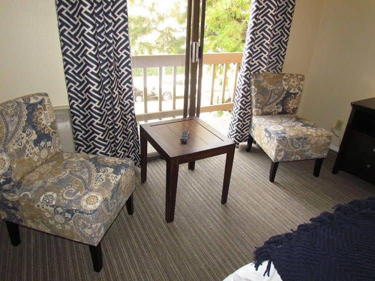 Furnished Apartment Suite Next to Beverly Hills Furnished Apartment Suite Next to Beverly Hills