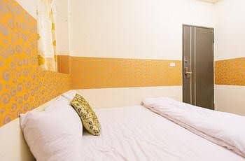 Feng Chia Business Class Hall B