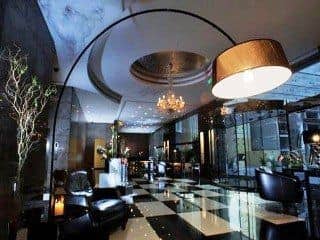 L'Hotel