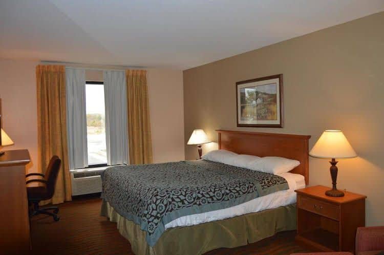 Days Inn and Suites Cuba