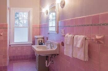 Knob Hill Bed and Breakfast Knob Hill Bed and Breakfast