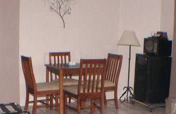 Sun Coast Inn