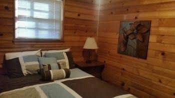 Lily Bear Resort Cal Pines Chalets