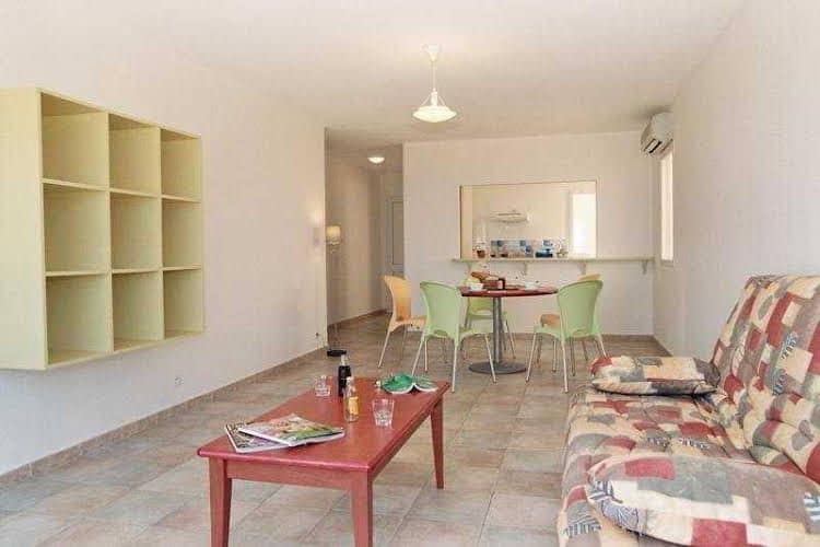 Les Pins Standing Residence