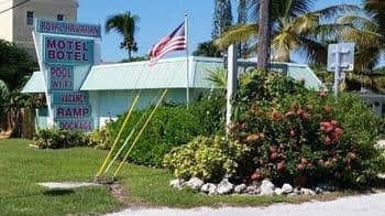 Royal Hawaiian Motel Botel Royal Hawaiian Motel Botel